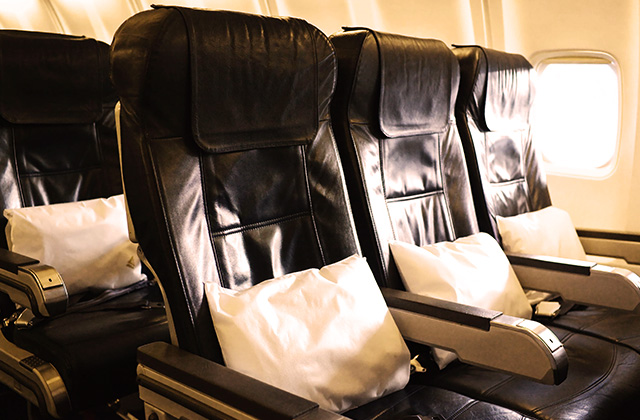 Make Your Own In-flight Travel Kit!