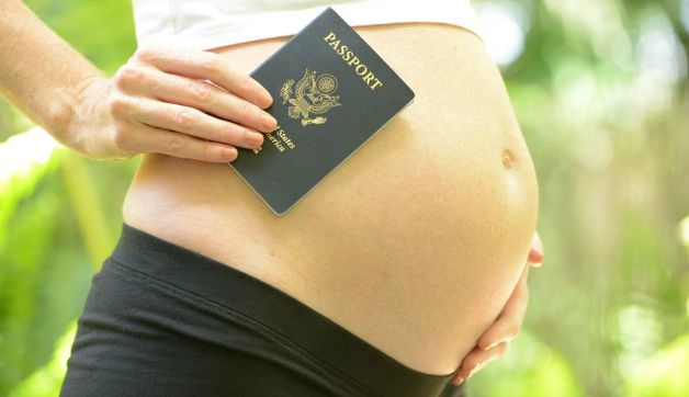 Traveling when Pregnant: Pack these Items to Stay Comfortable on Your Trips