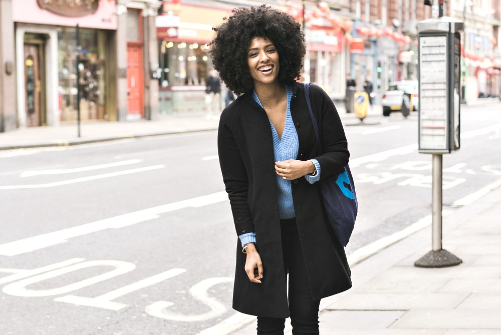 How to Choose the Best Travel Coat: Classics vs Trends