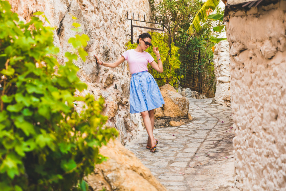 Best Travel Skirts: Lightweight, Stylish, and Perfect for Every Destination