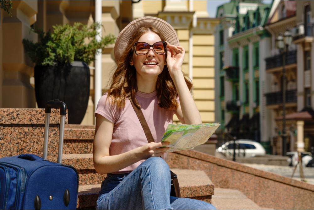 The Best Travel T-Shirts for Women: Comfortable, Versatile, and Stylish Picks